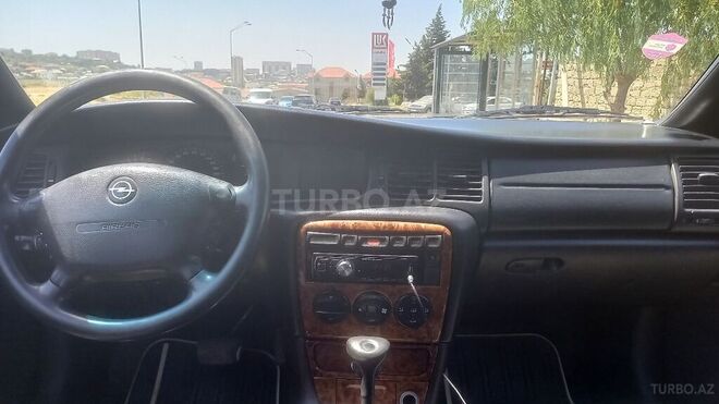 Opel Vectra 1996, 300,000 km - 2.0 l - Bakı