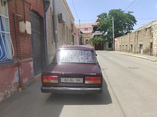 LADA (VAZ) 2107 2006, 257,000 km - 1.6 л - Gəncə