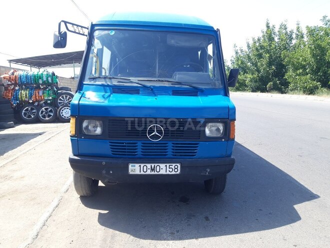 Mercedes 208 D 1992, 258,564 km - 2.2 l - Tovuz