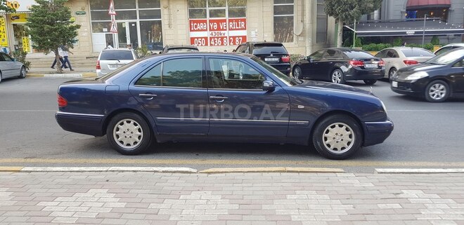 Mercedes E 230 1997, 365,000 km - 2.3 l - Bakı