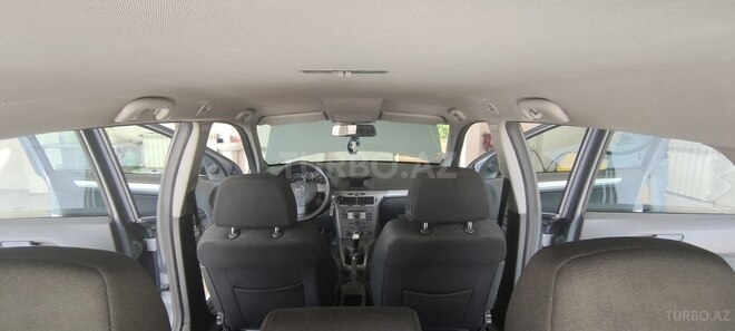 Opel Astra 2005, 290,000 km - 1.4 l - Gəncə