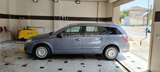 Opel Astra 2005, 290,000 km - 1.4 l - Gəncə