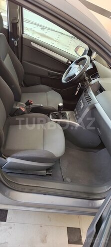 Opel Astra 2005, 290,000 km - 1.4 l - Gəncə