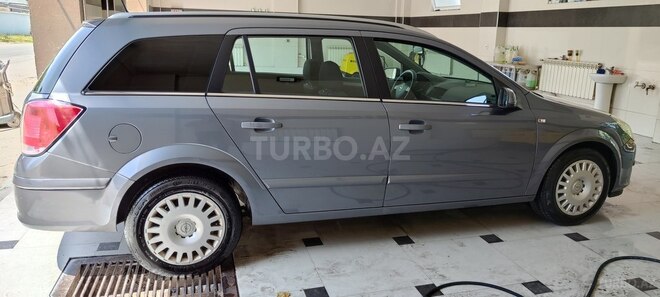 Opel Astra 2005, 290,000 km - 1.4 l - Gəncə