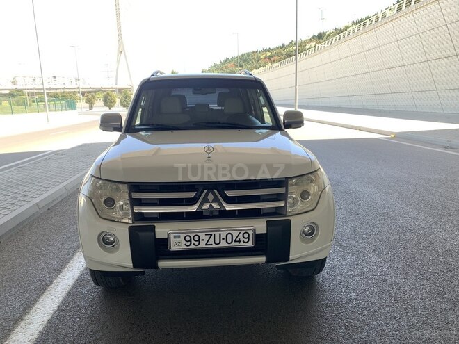 Mitsubishi Pajero 2007, 224,000 km - 3.0 l - Bakı