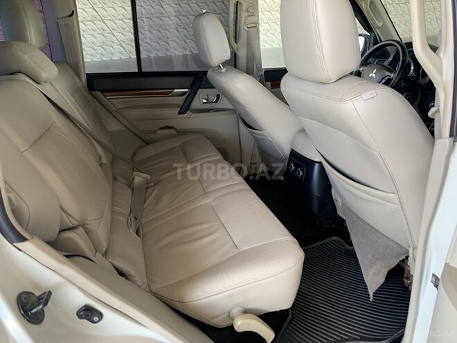 Mitsubishi Pajero 2007, 224,000 km - 3.0 l - Bakı