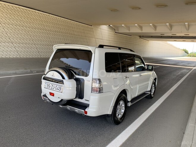 Mitsubishi Pajero 2007, 224,000 km - 3.0 l - Bakı