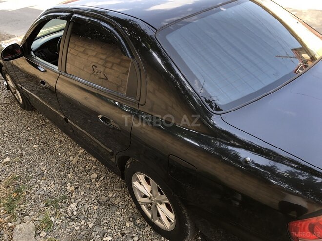 Hyundai Sonata 2003, 250,639 km - 2.0 l - Quba