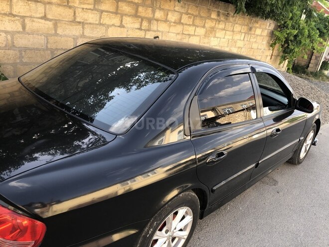 Hyundai Sonata 2003, 250,639 km - 2.0 l - Quba