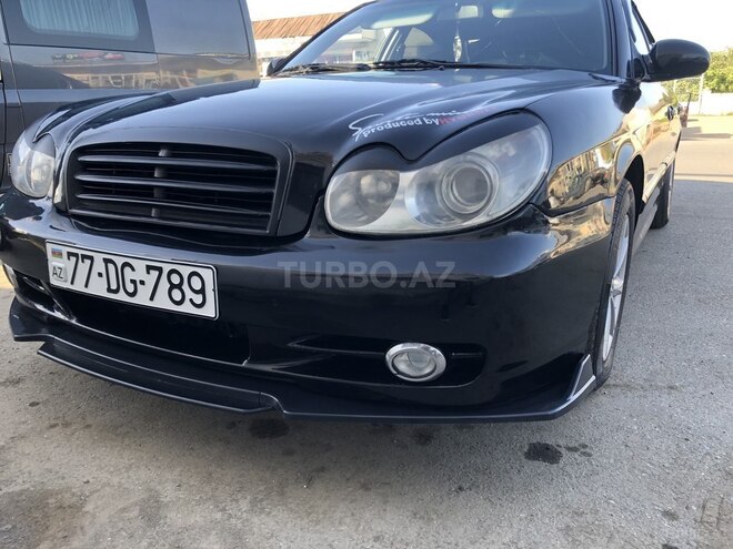 Hyundai Sonata 2003, 250,639 km - 2.0 l - Quba