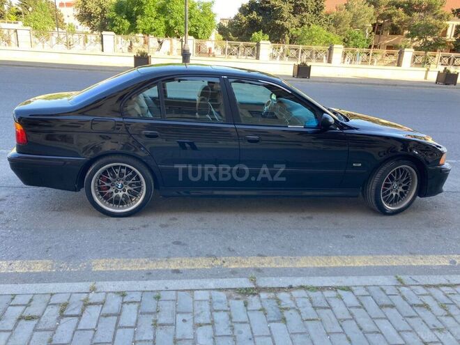 BMW 525 2001, 275,000 km - 2.5 л - Bakı