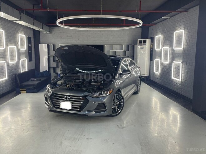 Hyundai Elantra 2018, 75,000 km - 1.6 l - Bakı