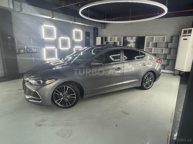 Hyundai Elantra 2018, 75,000 km - 1.6 l - Bakı