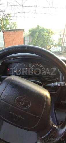 Toyota Surf 1995, 400,000 km - 3.0 l - Masallı