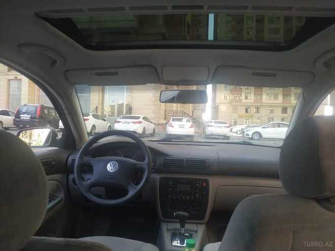 Volkswagen Passat 2002, 236,145 km - 1.8 l - Bakı