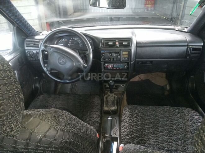 Opel Vectra 1993, 325,550 km - 1.8 l - Qax