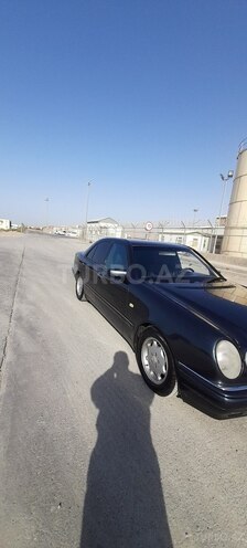 Mercedes E 200 1998, 350,000 km - 2.0 l - Bakı