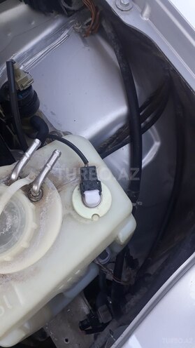 Mercedes E 200 1996, 327,000 km - 2.0 l - Gəncə