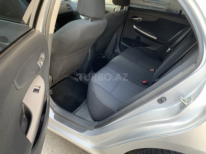 Toyota Corolla 2010, 240,000 km - 1.4 l - Bakı