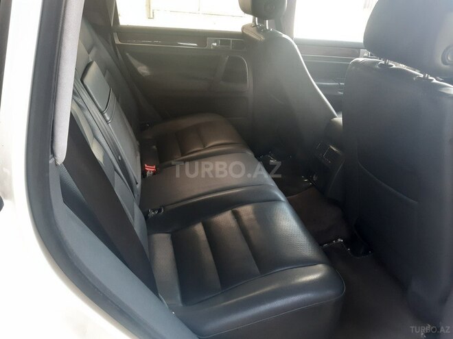 Volkswagen Touareg 2003, 196,000 km - 3.2 l - Bakı