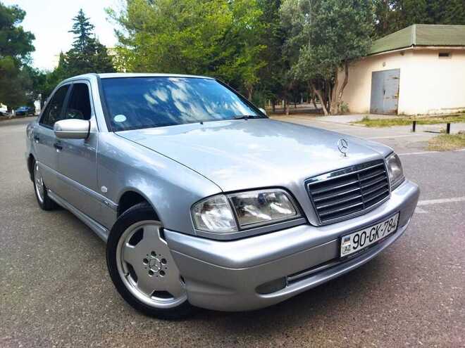 Mercedes C 200 1998, 260,000 km - 2.0 l - Bakı