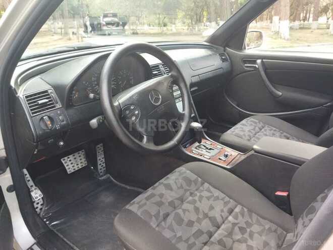 Mercedes C 200 1998, 260,000 km - 2.0 l - Bakı