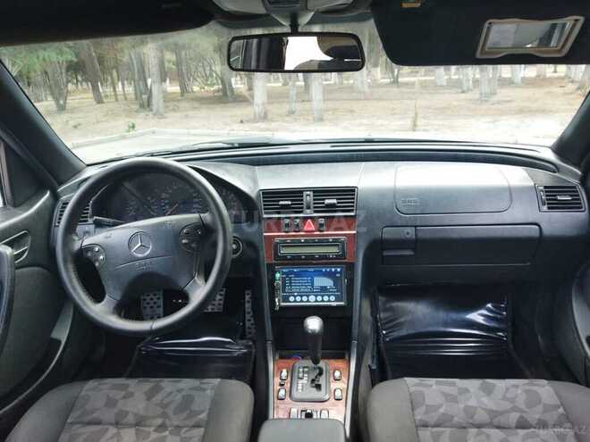 Mercedes C 200 1998, 260,000 km - 2.0 l - Bakı