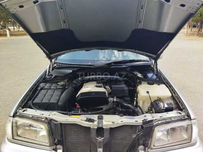 Mercedes C 200 1998, 260,000 km - 2.0 l - Bakı