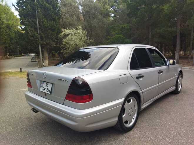Mercedes C 200 1998, 260,000 km - 2.0 l - Bakı