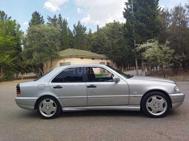Mercedes C 200 1998, 260,000 km - 2.0 l - Bakı