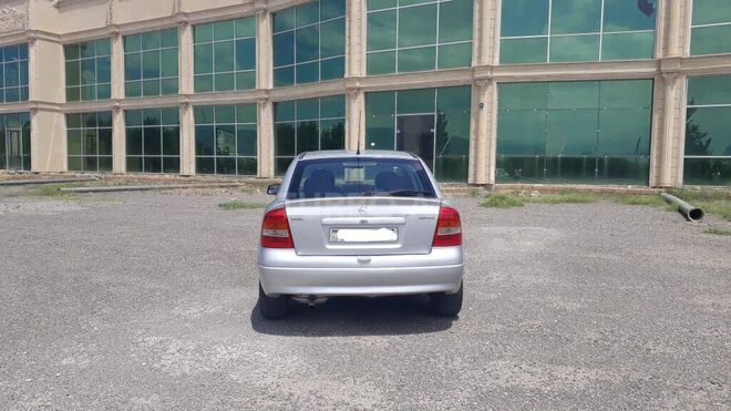 Opel Astra 1999, 323,000 km - 1.8 l - Gəncə
