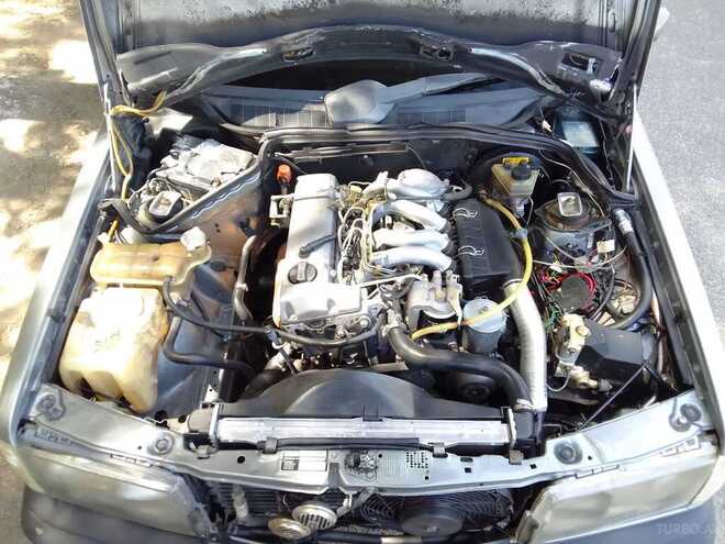 Mercedes 190 1990, 267,543 km - 2.0 l - Sumqayıt