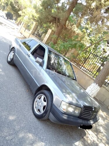 Mercedes 190 1990, 267,543 km - 2.0 l - Sumqayıt