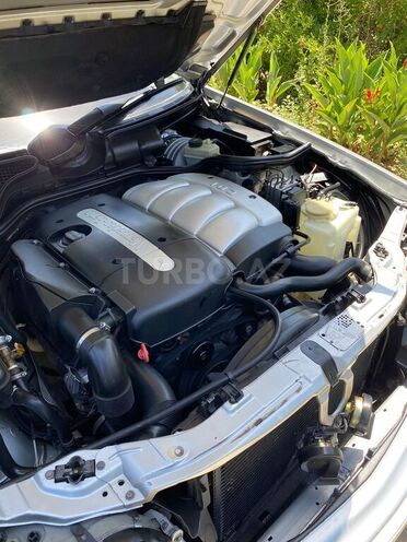 Mercedes E 220 2000, 310,000 km - 2.2 л - Bakı
