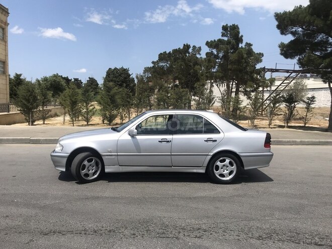 Mercedes C 230 1997, 391,000 km - 2.3 l - Bakı