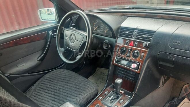 Mercedes C 180 1997, 500,200 km - 1.8 l - Sumqayıt