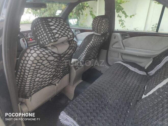 Mercedes E 230 1996, 386,000 km - 2.3 l - Bakı
