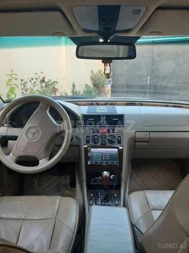 Mercedes C 230 1998, 248,302 km - 2.3 l - Bakı