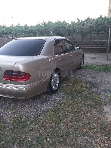 Mercedes E 240 1999, 522,340 km - 2.4 l - Tərtər