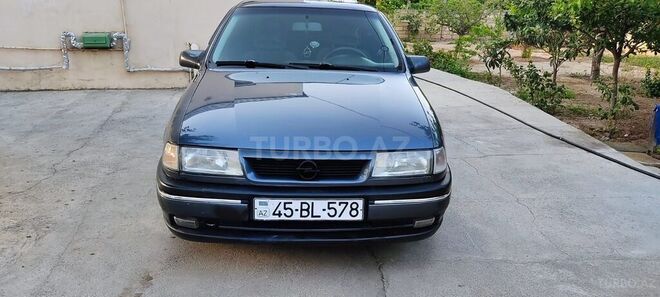Opel Vectra 1995, 124,540 km - 1.8 l - Sumqayıt