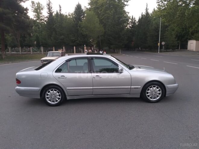 Mercedes E 320 2000, 261,000 km - 3.2 l - Mingəçevir
