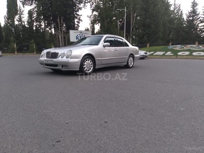 Mercedes E 320 2000, 261,000 km - 3.2 l - Mingəçevir