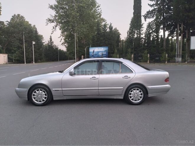 Mercedes E 320 2000, 261,000 km - 3.2 l - Mingəçevir