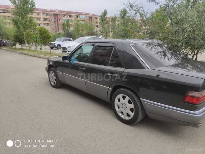 Mercedes E 200 1995, 348,976 km - 2.0 l - Bakı