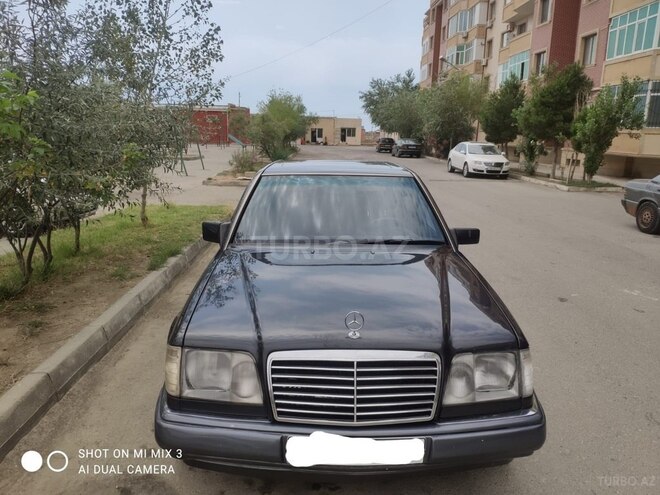 Mercedes E 200 1995, 348,976 km - 2.0 l - Bakı