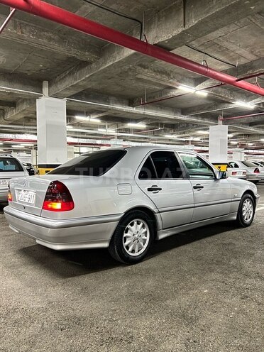 Mercedes C 180 1999, 244,215 km - 1.8 l - Gəncə