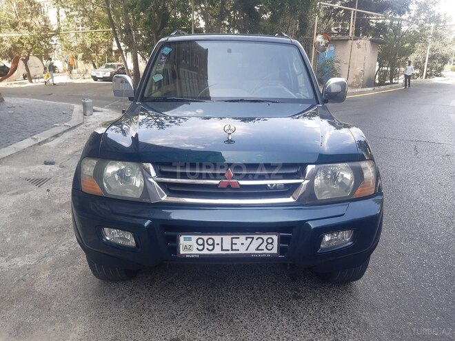 Mitsubishi Pajero 2003, 196,000 km - 3.0 l - Bakı
