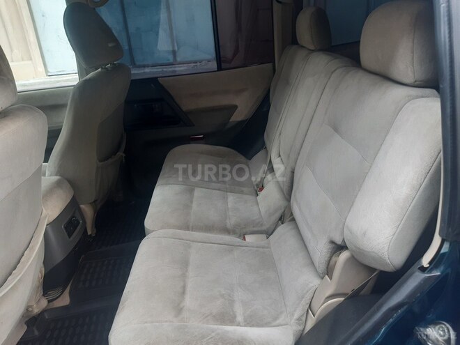 Mitsubishi Pajero 2003, 196,000 km - 3.0 l - Bakı