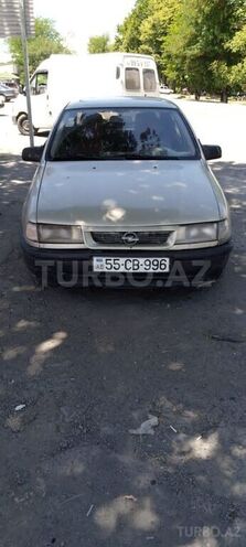 Opel Vectra 1994, 245,000 km - 2.0 l - Zaqatala