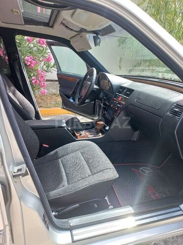Mercedes C 200 1998, 300,000 km - 2.0 l - Balakən